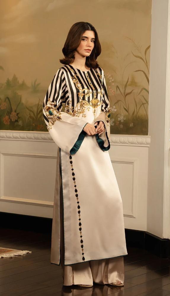 IVORY ROYAL PRINTED LONG SET  2PCS