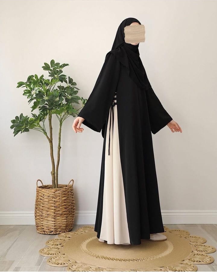 Emma Abaya With Staller